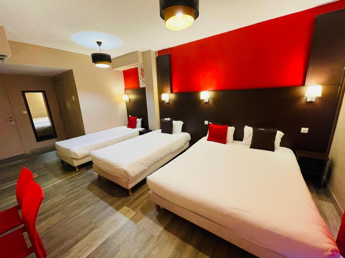 Hotel Restaurant Kyriad Direct Dijon Nord - Zenith - Toison D'Or Eksteriør billede