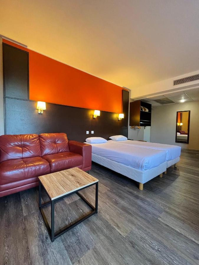Hotel Restaurant Kyriad Direct Dijon Nord - Zenith - Toison D'Or Eksteriør billede