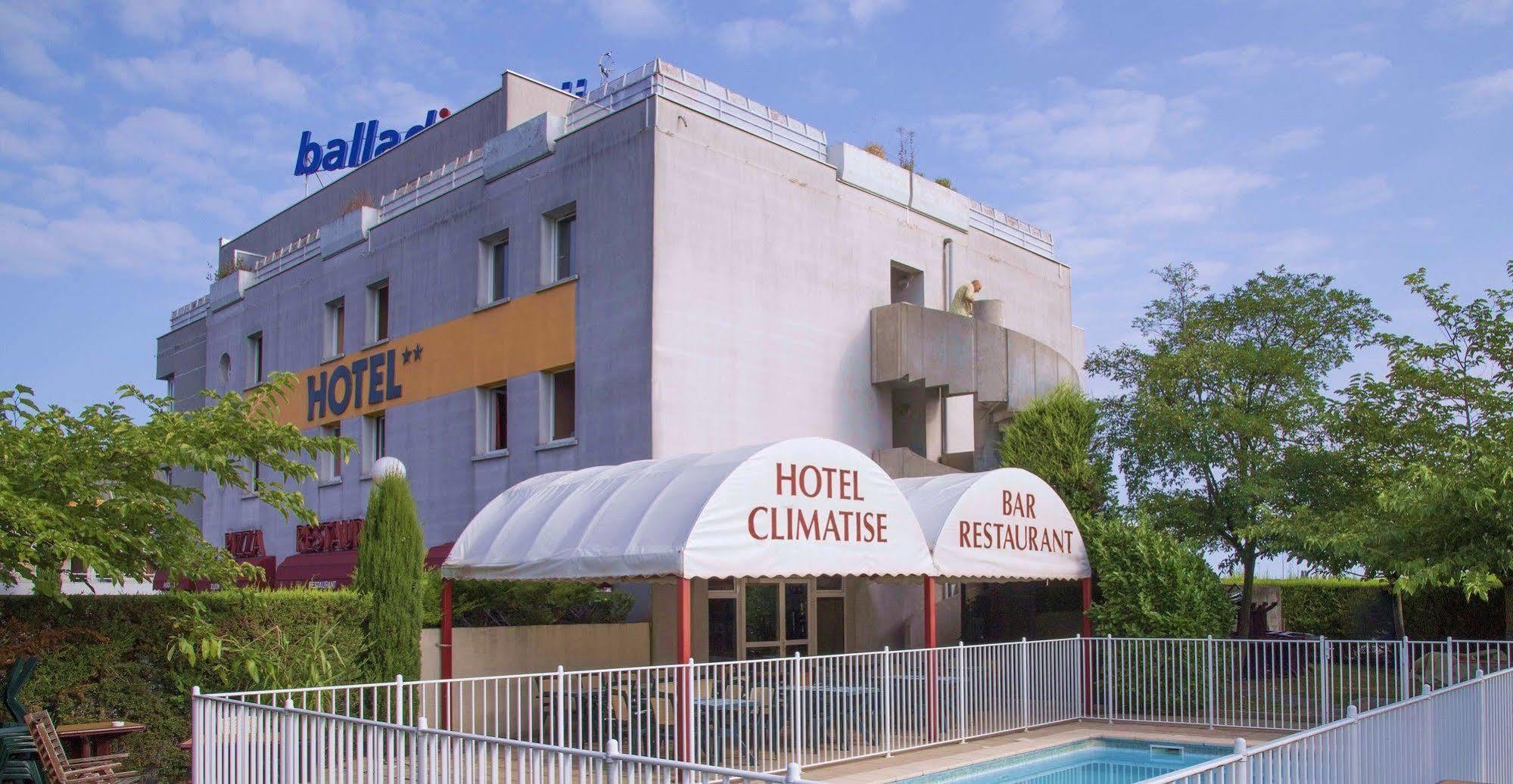 Hotel Restaurant Kyriad Direct Dijon Nord - Zenith - Toison D'Or Eksteriør billede