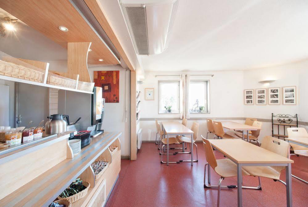 Hotel Restaurant Kyriad Direct Dijon Nord - Zenith - Toison D'Or Eksteriør billede