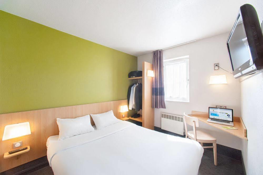 Hotel Restaurant Kyriad Direct Dijon Nord - Zenith - Toison D'Or Eksteriør billede